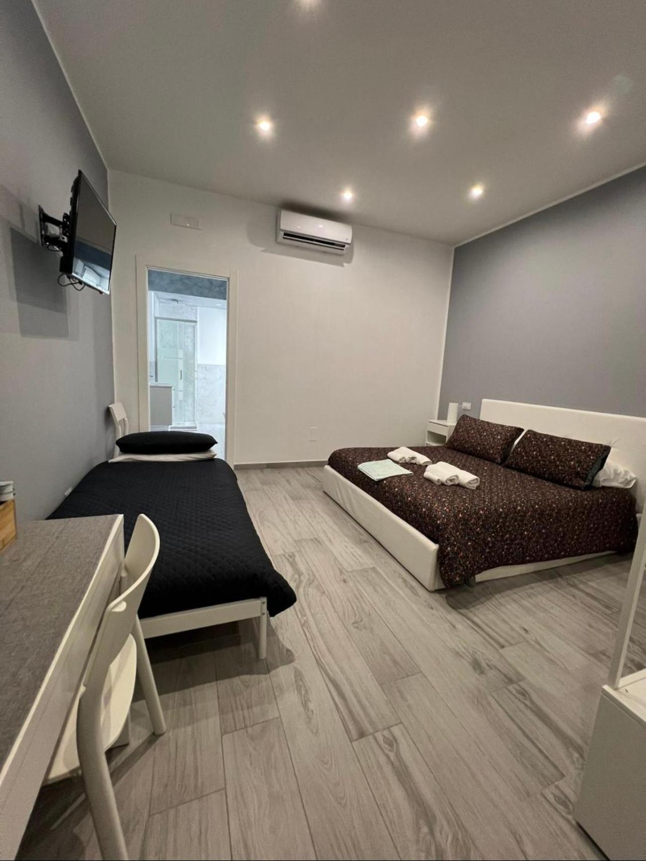 Giufra Hotel Bari Kültér fotó