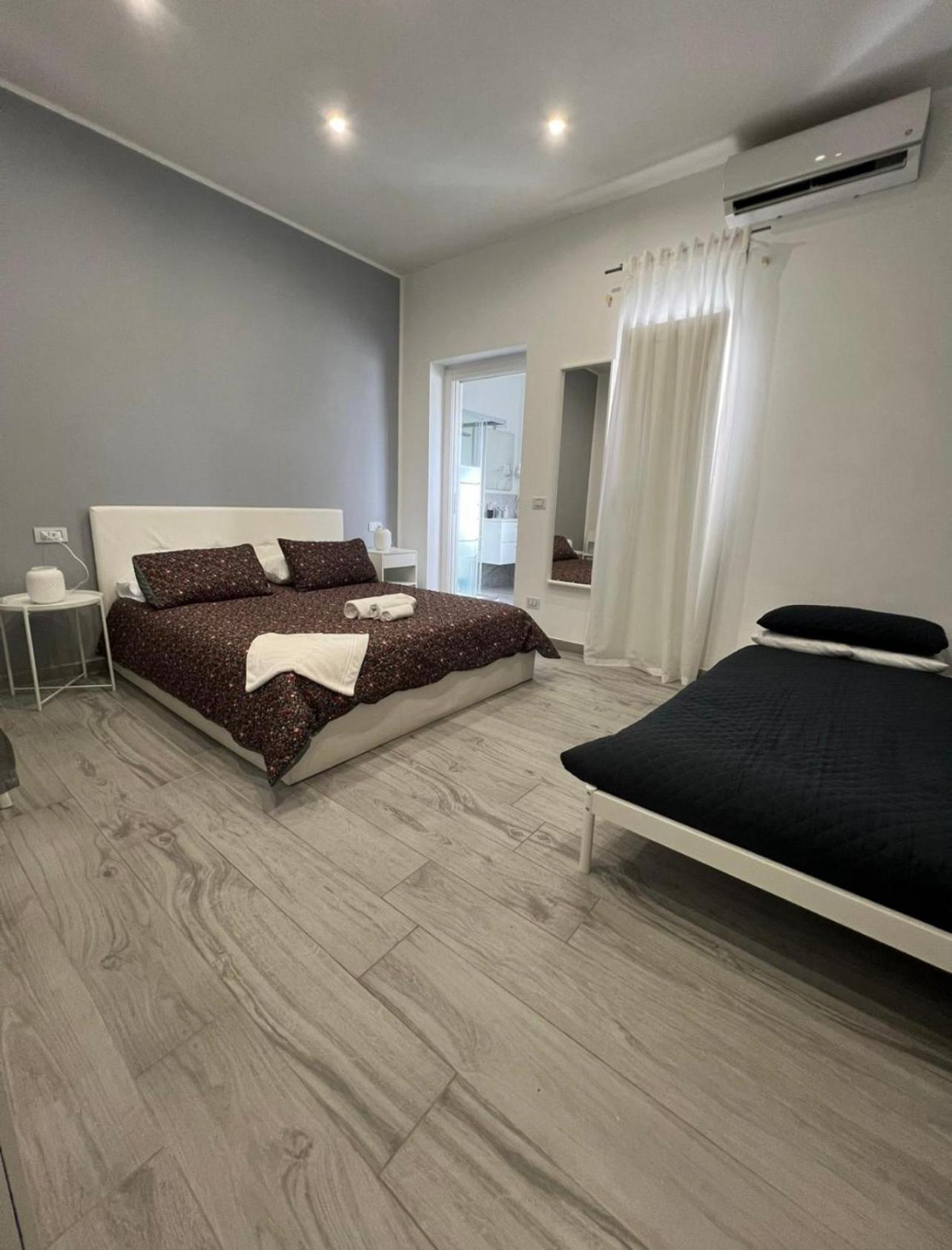 Giufra Hotel Bari Kültér fotó